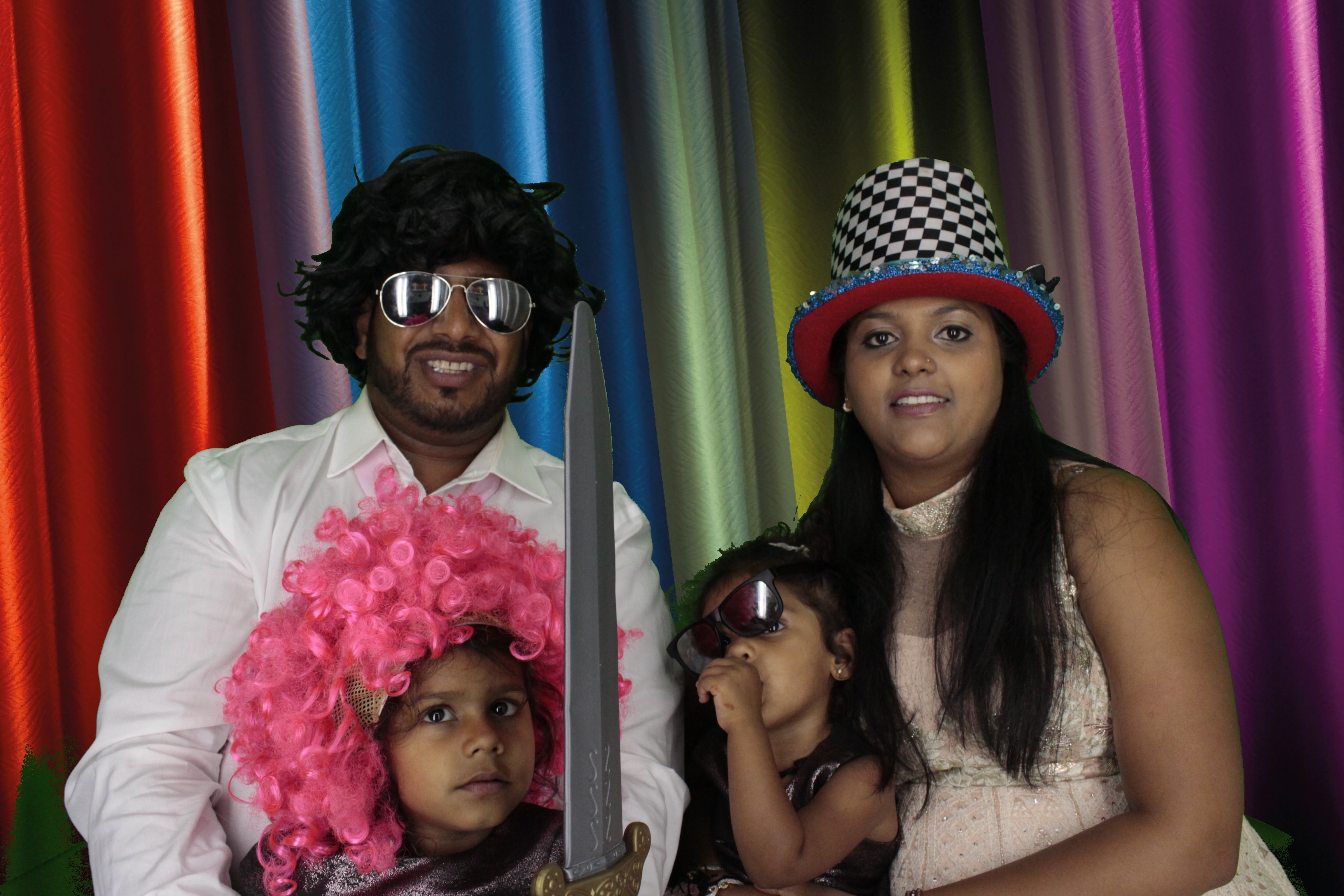 Bhavin & Yasmin’s Wedding | View more photos from the event at gallery.myphotoboothexperience.co.uk/u/MyPhotoBoothExperienceLtd/Bhavin-Yasmin’s-Wedding